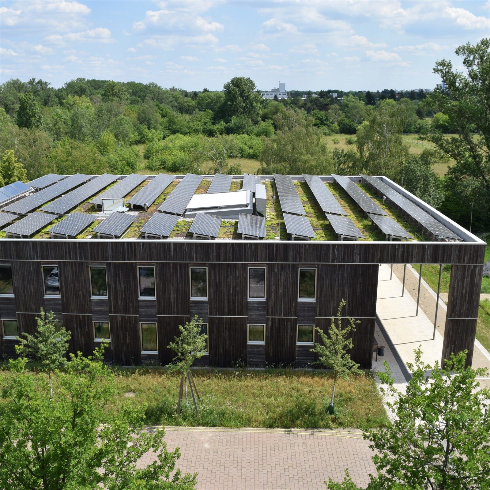 Solaranlage auf begrüntem Dach – Schaaf & Dornhöfer Aachen